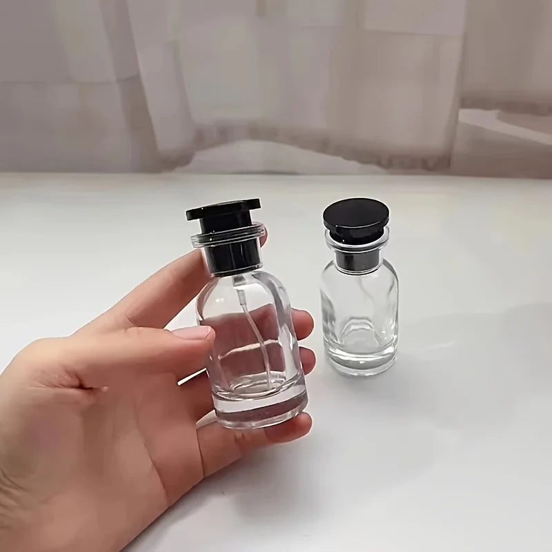 Botella de muestra inspirada en Louis Vuitton